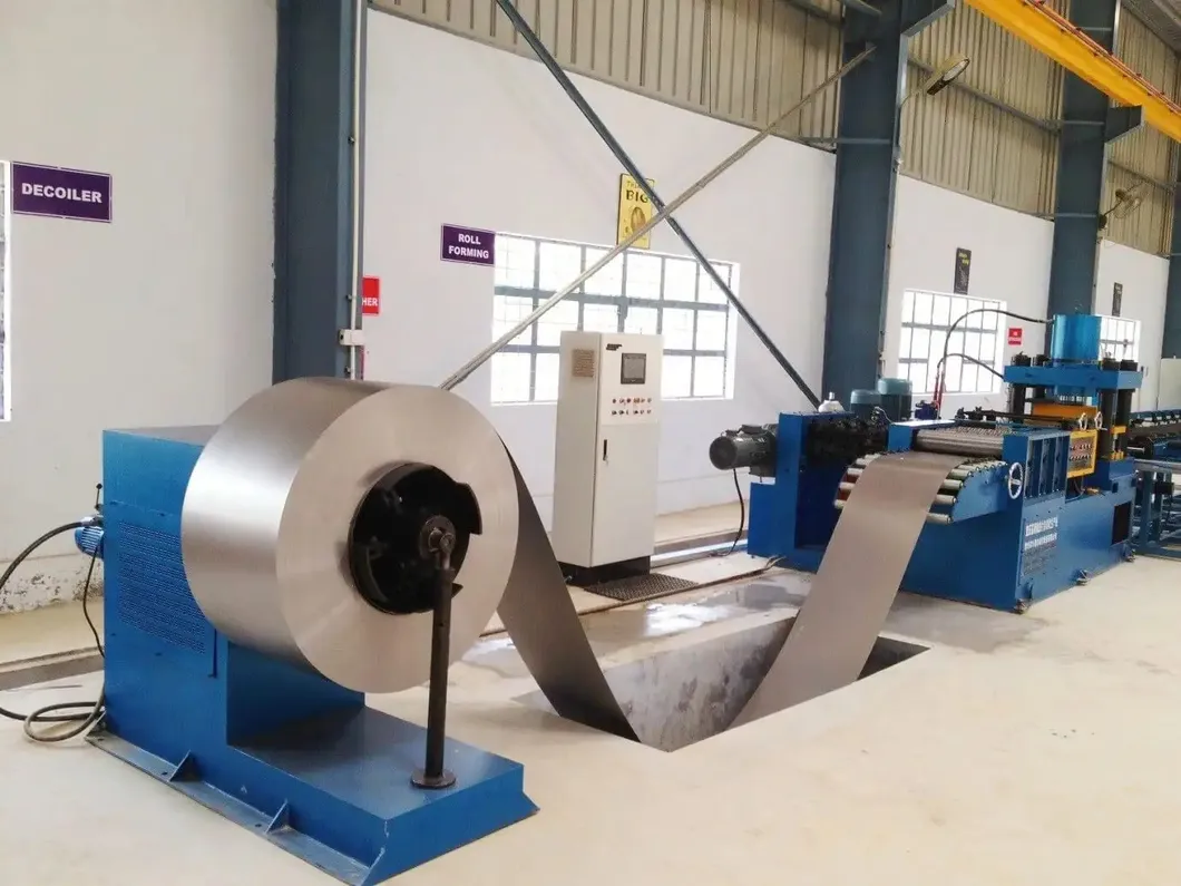 Pendinginan dinding sirip bergelombang Transformator distribusi daya Minyak terbenam Radiator sirip Otomatis Pengelasan lini produksi 1